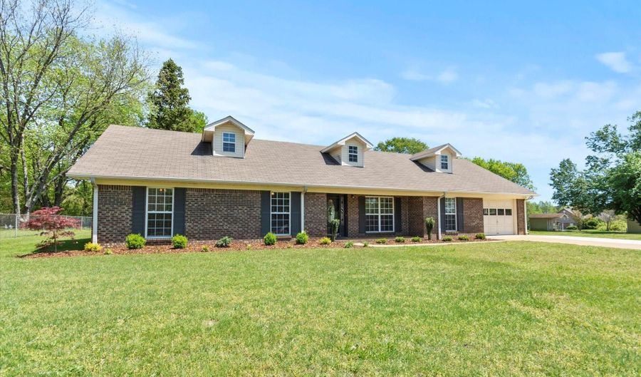 112 Ohara Dr, Albertville, AL 35950 - 3 Beds, 2 Bath