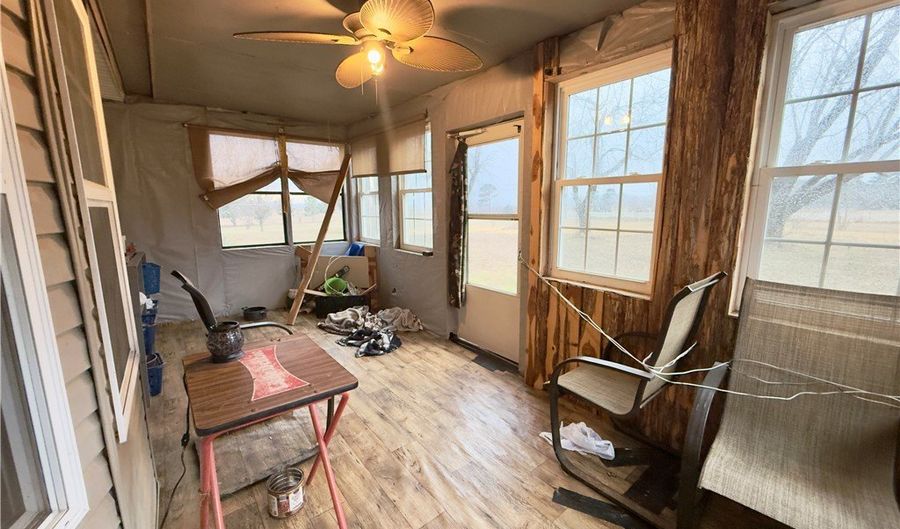 4442 Highway 186, Altus, AR 72821 - 3 Beds, 2 Bath