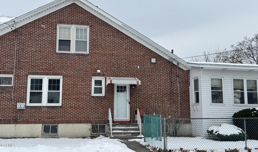 1058 Washington Ave 2, Albany, NY 12203 - 1 Beds, 1 Bath