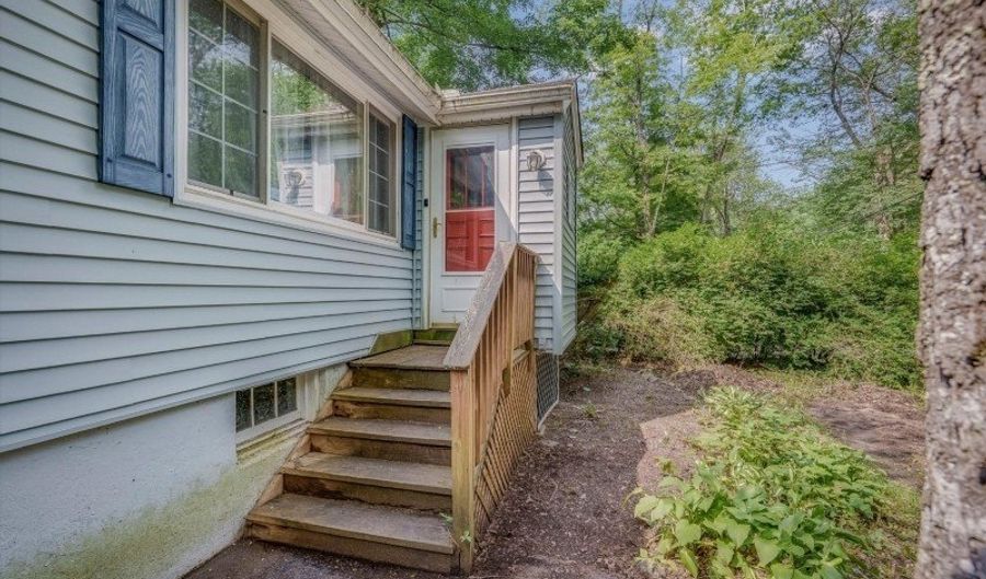 53 Lonaconing Rd, Alloway, NJ 07422 - 2 Beds, 1 Bath