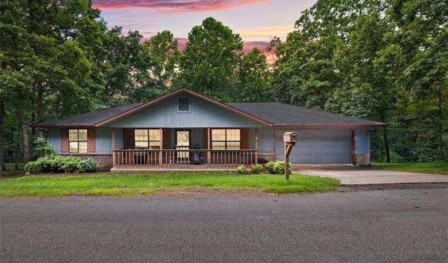 8 Kenilworth Dr, Bella Vista, AR 72714 - 3 Beds, 2 Bath