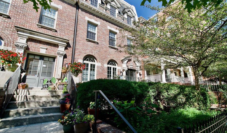 2818 CONNECTICUT Ave NW 503, Washington, DC 20008 - 2 Beds, 3 Bath