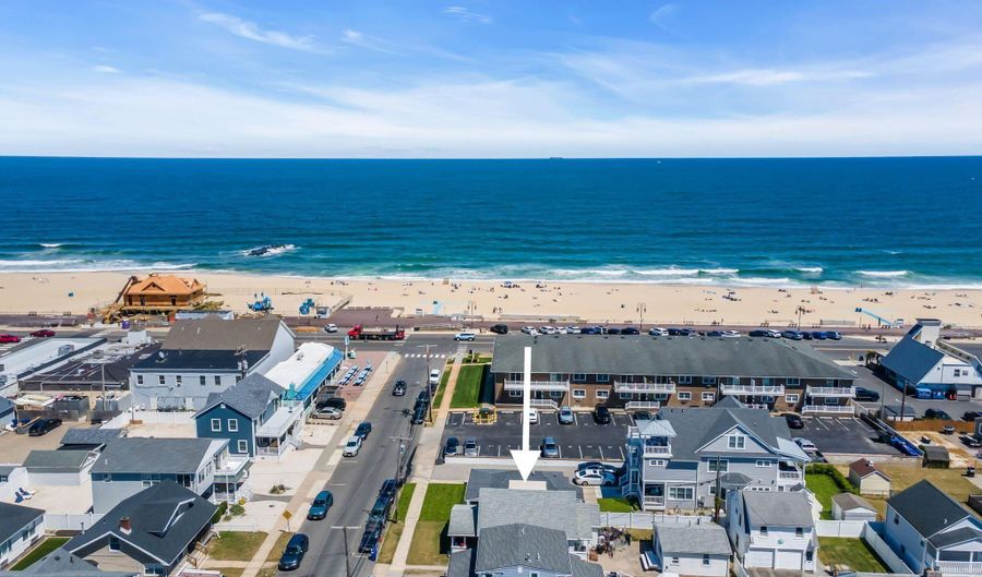 103 17th Ave front house, Belmar, NJ 07719 - 1 Beds, 1 Bath