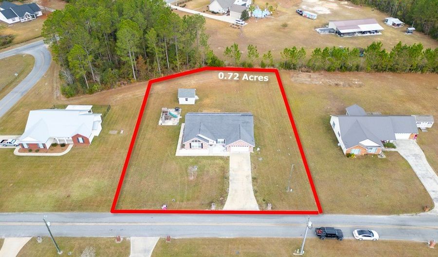 99 JENNIFER Ln, Baxley, GA 31513 - 3 Beds, 2 Bath