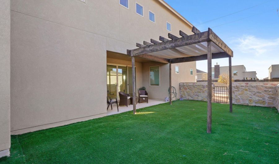 14443 EASTBROOK Dr, El Paso, TX 79938 - 4 Beds, 3 Bath