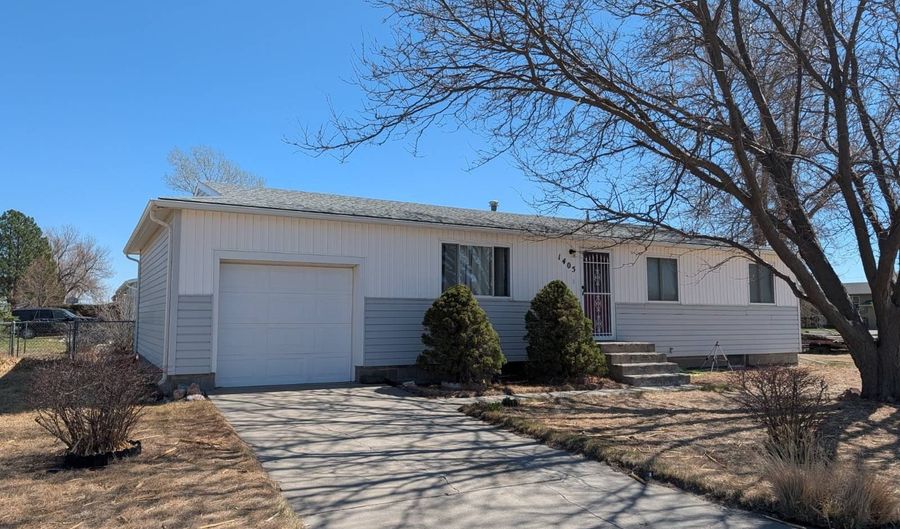 1405 E 3rd St, Alliance, NE 69301 - 3 Beds, 2 Bath