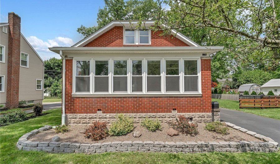 175 Highland Dr, Amherst, NY 14221 - 4 Beds, 2 Bath