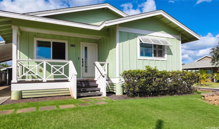 91-1316 Hoomahua St, Ewa Beach, HI 96706 - 2 Beds, 1 Bath