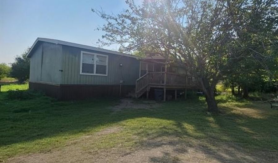 12325 Hudson Dr, Alvarado, TX 76009 - 5 Beds, 3 Bath