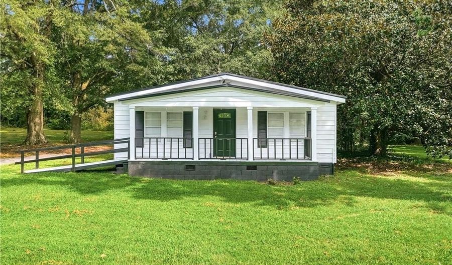 2972 Jefferson St, Austell, GA 30106 - 3 Beds, 1 Bath