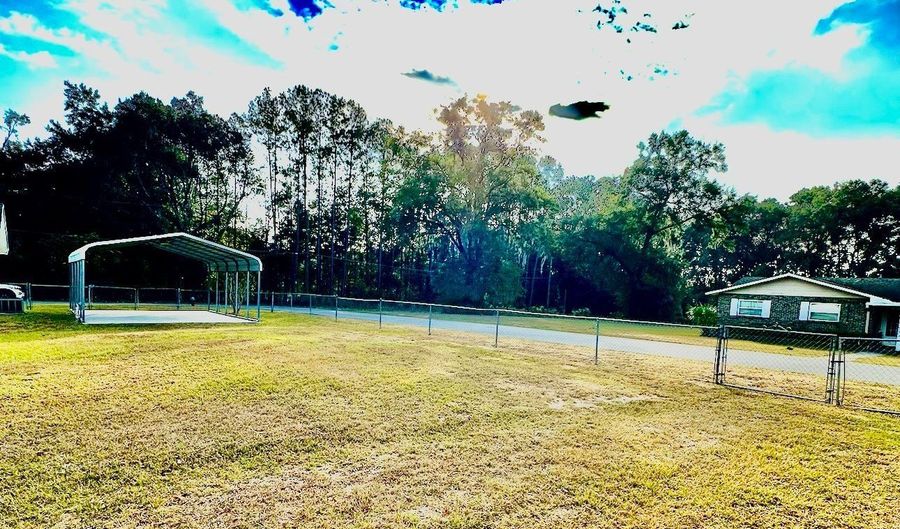 14512 NW 133RD Ter, Alachua, FL 32615 - 3 Beds, 2 Bath