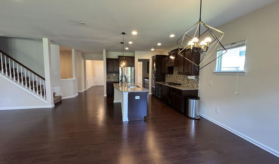 1009 Magnolia Blossom Ln, Apex, NC 27502 - 5 Beds, 3 Bath
