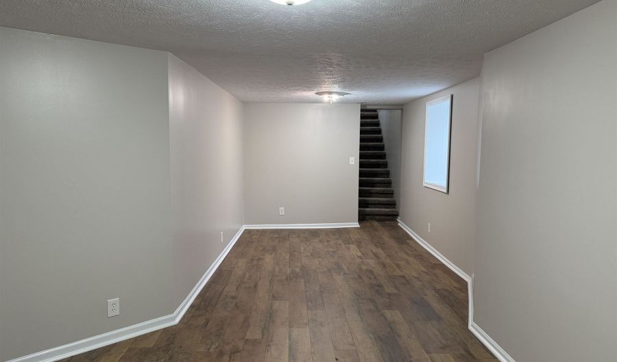 2000 K St, Auburn, NE 68305 - 3 Beds, 1 Bath