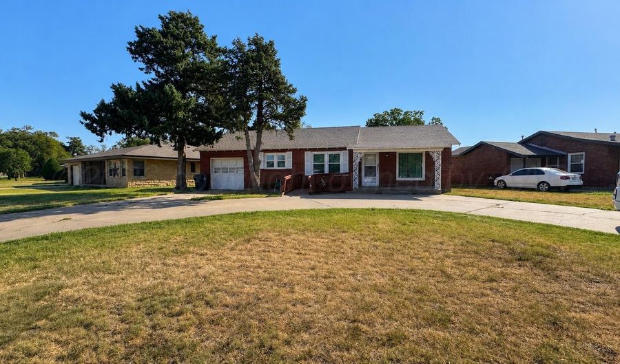 1223 S FLORIDA St, Amarillo, TX 79102 - 2 Beds, 2 Bath