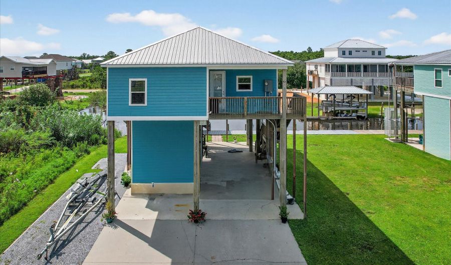 4032 Bank St, Bay St. Louis, MS 39520 - 3 Beds, 3 Bath