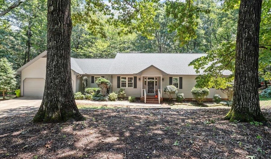 8704 Mill House Ln, Bahama, NC 27503 - 3 Beds, 2 Bath