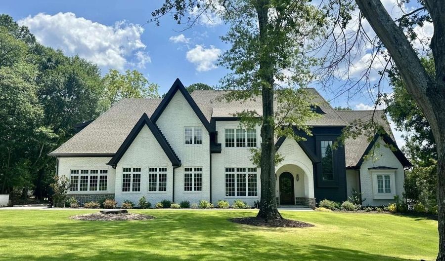 415 Westview, Athens, GA 30606 - 5 Beds, 6 Bath