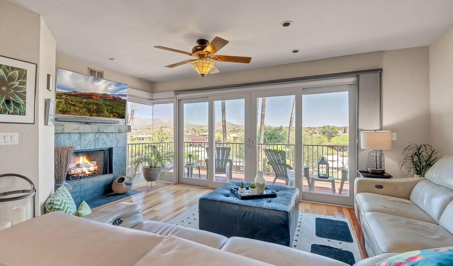 37300 N TOM DARLINGTON Dr D, Carefree, AZ 85377 - 2 Beds, 3 Bath