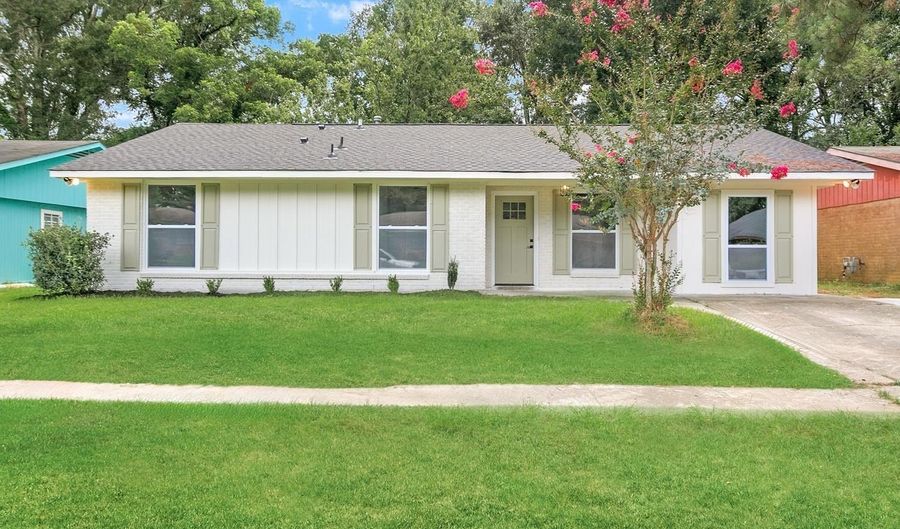 1638 Mary Ellen Dr, Baton Rouge, LA 70810 - 4 Beds, 2 Bath