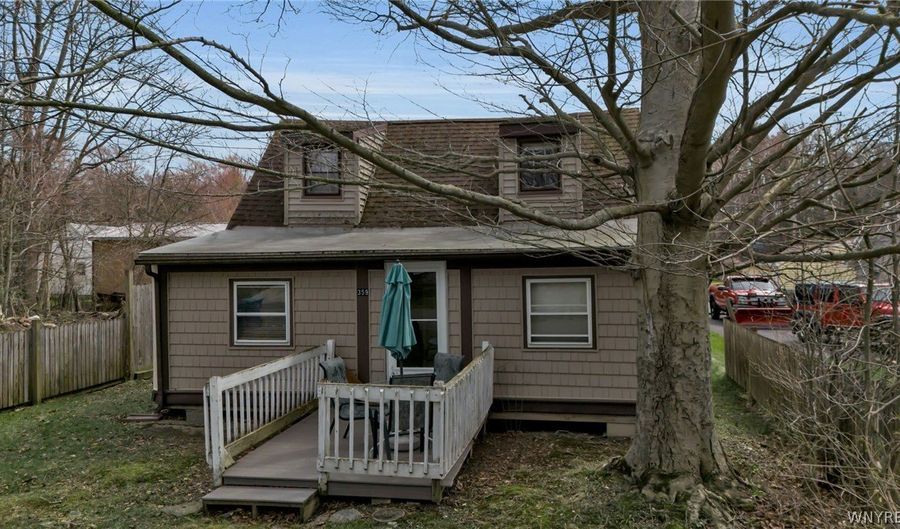359 E Sterling Ave, Angola, NY 14006 - 3 Beds, 1 Bath