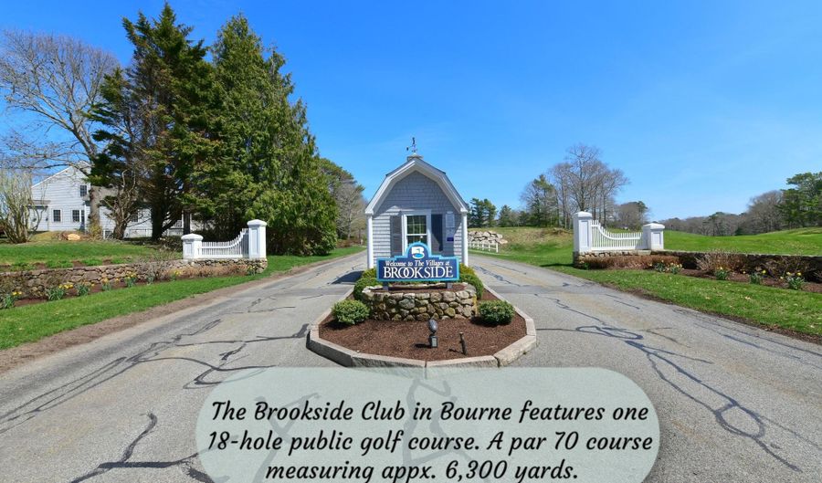 2 Candleberry Ct 2, Bourne, MA 02532 - 2 Beds, 4 Bath