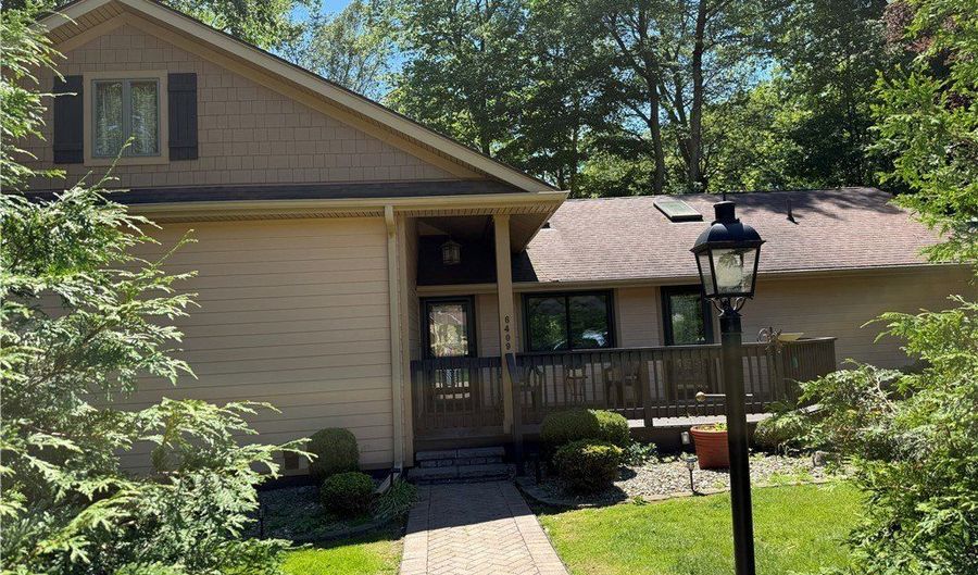 6409 Old Wood Rd, Ashtabula, OH 44004 - 3 Beds, 4 Bath