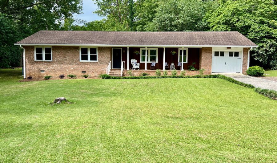 917 Shadow Dr, Aiken, SC 29801 - 3 Beds, 2 Bath