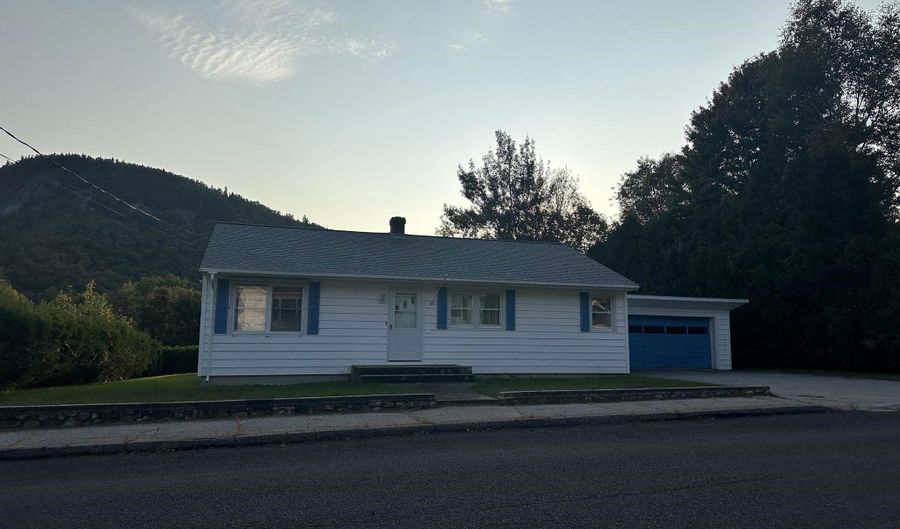 531 Willard St, Berlin, NH 03570 - 3 Beds, 1 Bath