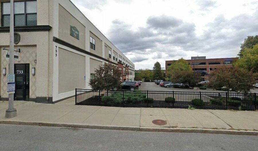 733 Broadway 209, Albany, NY 12207 - 2 Beds, 1 Bath