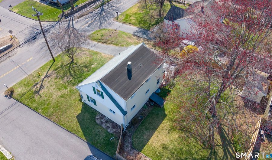 64 Golden Hill Rd, Danbury, CT 06811 - 3 Beds, 2 Bath