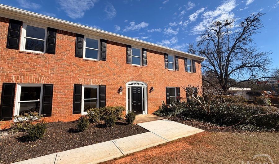 1165 Cedar Shoals Dr B, Athens, GA 30605 - 0 Beds, 1 Bath