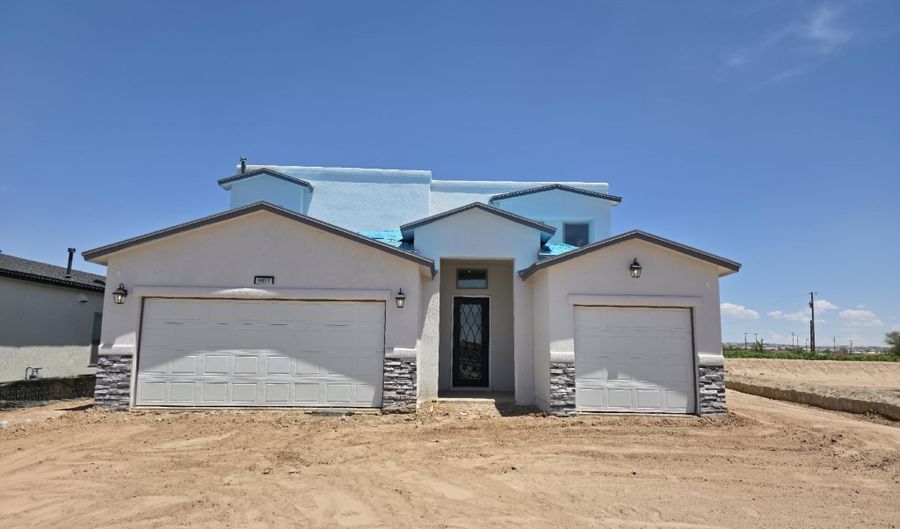 9951 Marie Ann Pl, Socorro, TX 79927 - 5 Beds, 3 Bath