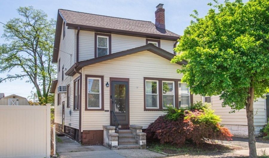 148 Linden Ave, Belleville, NJ 07109 - 3 Beds, 1 Bath