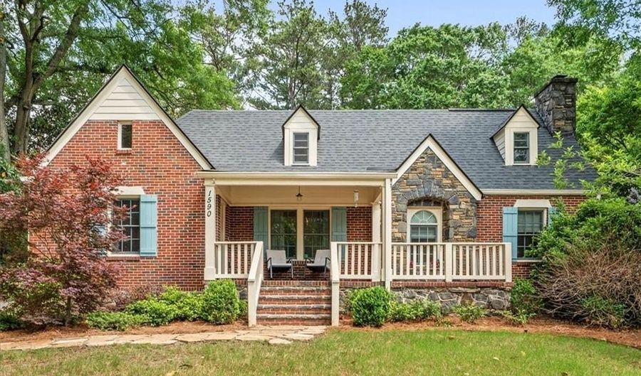 1590 Johnson Rd NE, Atlanta, GA 30306 - 5 Beds, 4 Bath
