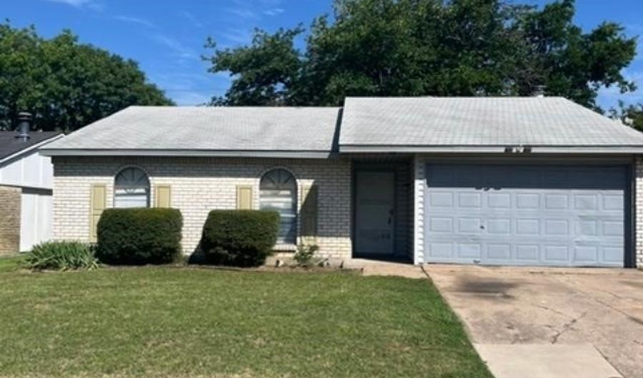 916 Hawthorne Dr, Allen, TX 75002 - 3 Beds, 2 Bath
