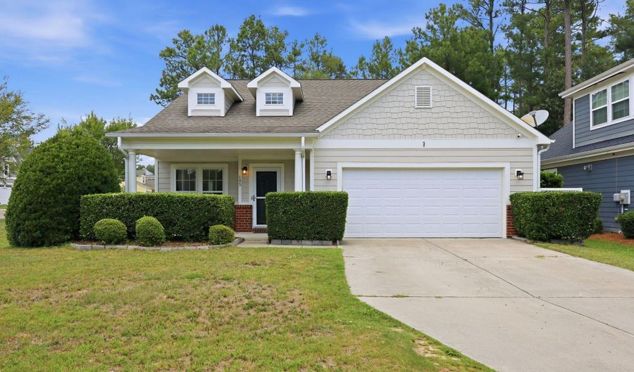 105 Moultrie Ln, Aberdeen, NC 28315 - 4 Beds, 3 Bath