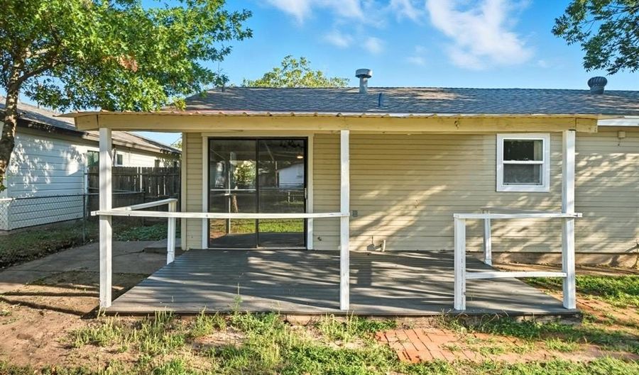 2617 S 40th St, Abilene, TX 79605 - 3 Beds, 2 Bath