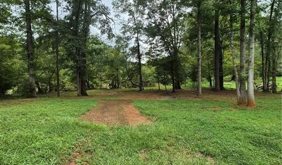 595 Vaughn Rd, Athens, GA 30606 - 3 Beds, 3 Bath