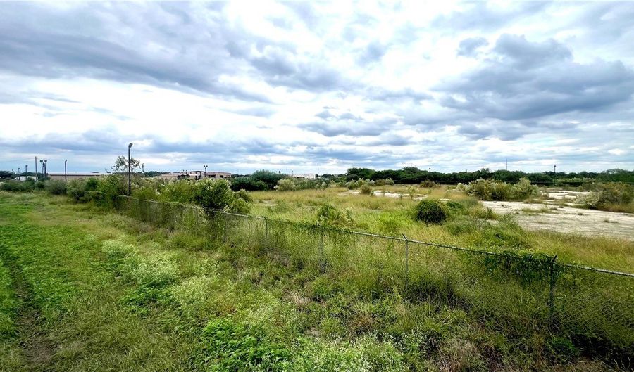 N Flournoy E OFF OF Road, Alice, TX 78332 - 0 Beds, 0 Bath