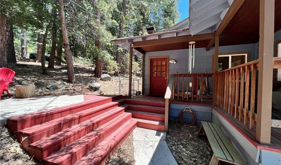 6199 Cedar, Angelus Oaks, CA 92305 - 2 Beds, 1 Bath
