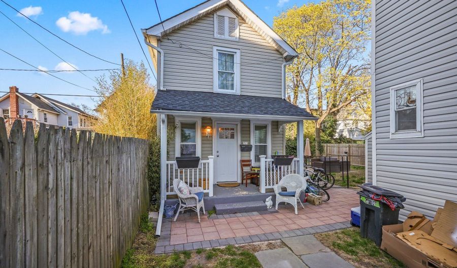 513 Sewall Ave, Asbury Park, NJ 07712 - 6 Beds, 5 Bath