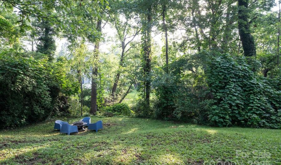 9 Linden Ave, Asheville, NC 28801 - 4 Beds, 2 Bath