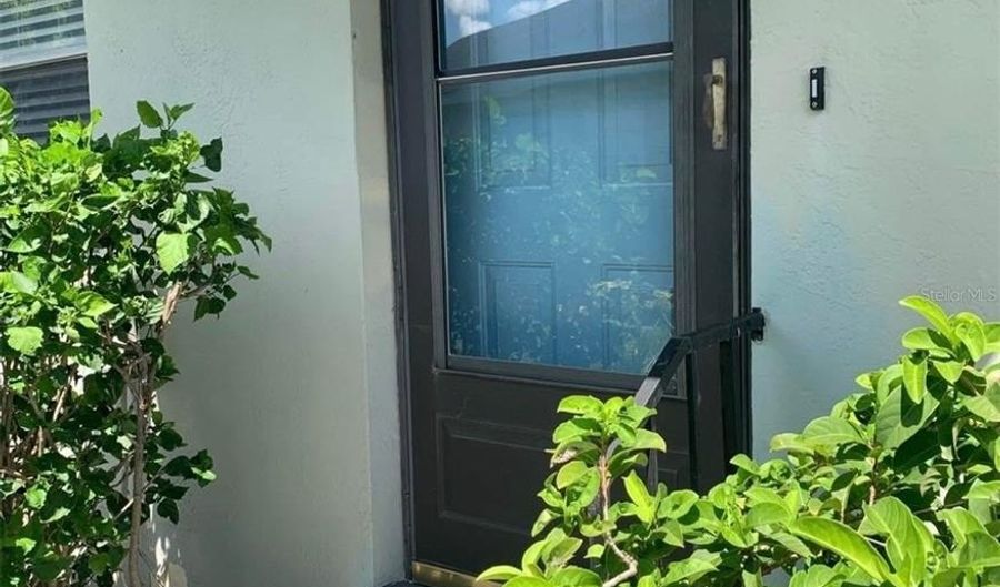 1025 APOLLO BEACH Blvd B, Apollo Beach, FL 33572 - 1 Beds, 1 Bath