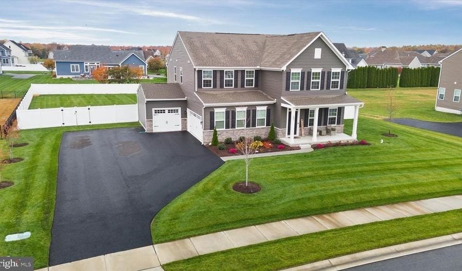 687 ASHLAND Ave, Camden Wyoming, DE 19934 - 5 Beds, 4 Bath