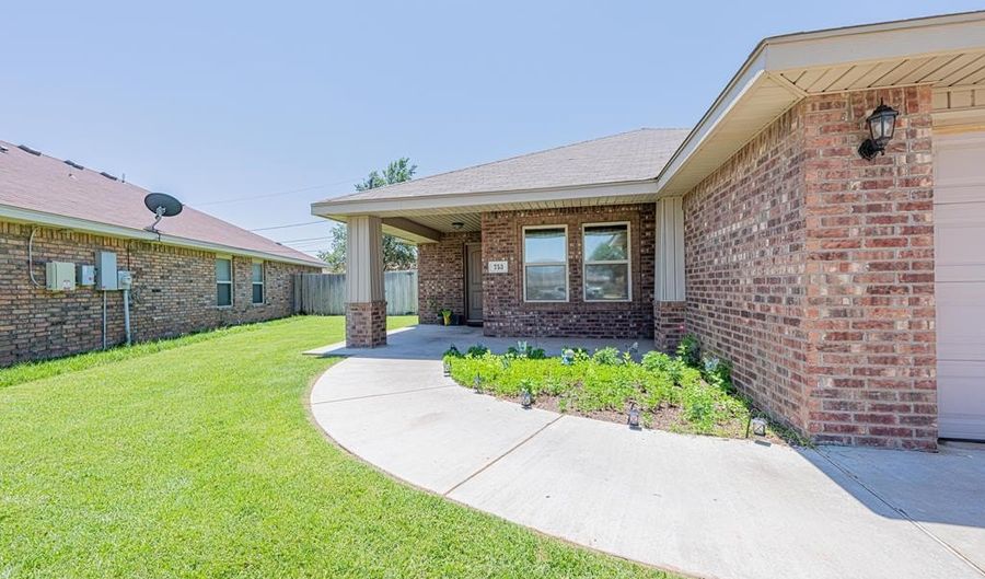 753 Shepherd Cir, Andrews, TX 79714 - 3 Beds, 2 Bath