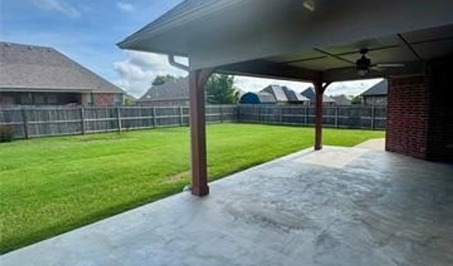 5510 Cooper Ct, Bartlesville, OK 74006 - 4 Beds, 3 Bath