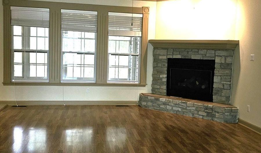 24 Magellan Dr, Hot Springs Village, AR 71909 - 3 Beds, 2 Bath