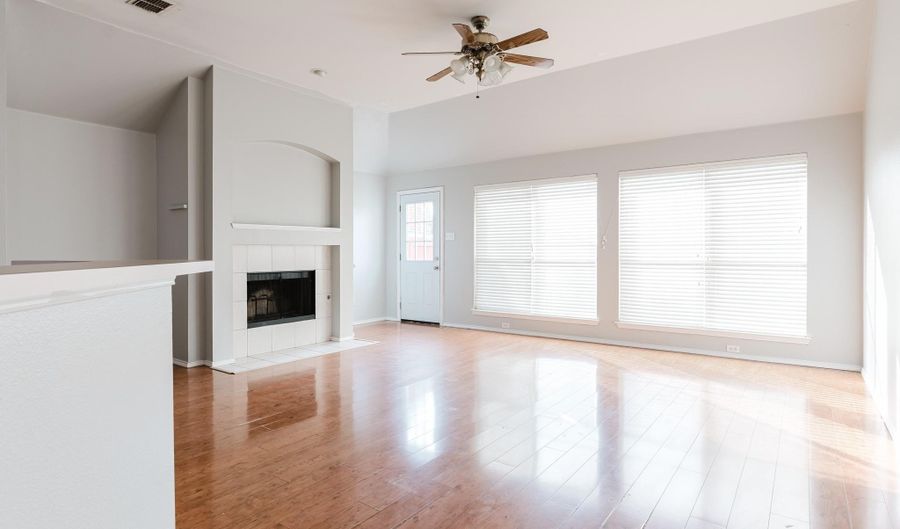 1514 Clear Creek Dr, Allen, TX 75002 - 3 Beds, 2 Bath
