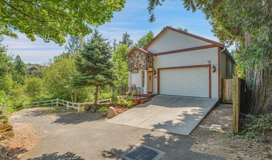 19128 SW SAMEDY Ct, Beaverton, OR 97003 - 3 Beds, 3 Bath