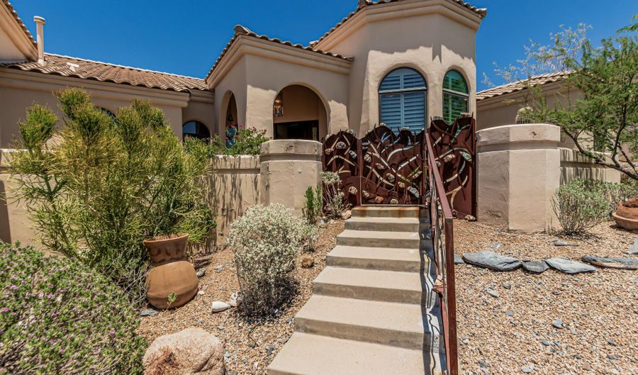 6010 E LANGUID Ln, Carefree, AZ 85377 - 3 Beds, 3 Bath